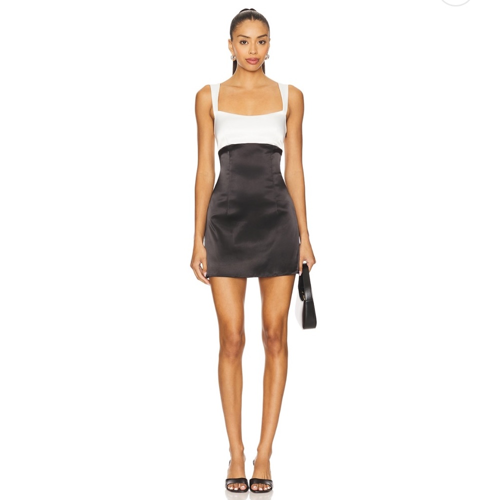 Elegant Two-Tone Mini Dress